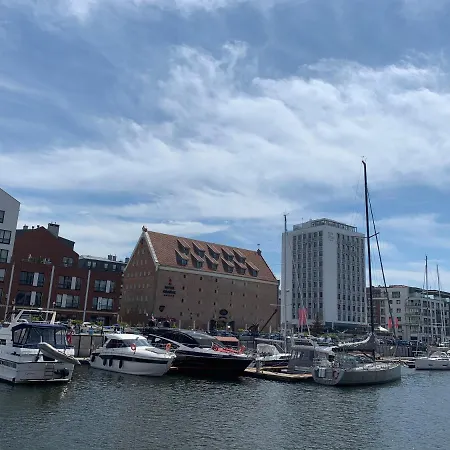Baltic Riviera - Granaria Riverside Gdańsk
